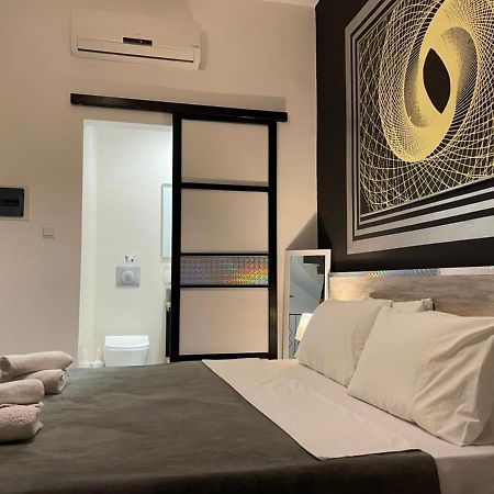 Jz Plus Picasso Rhodes City Extérieur photo